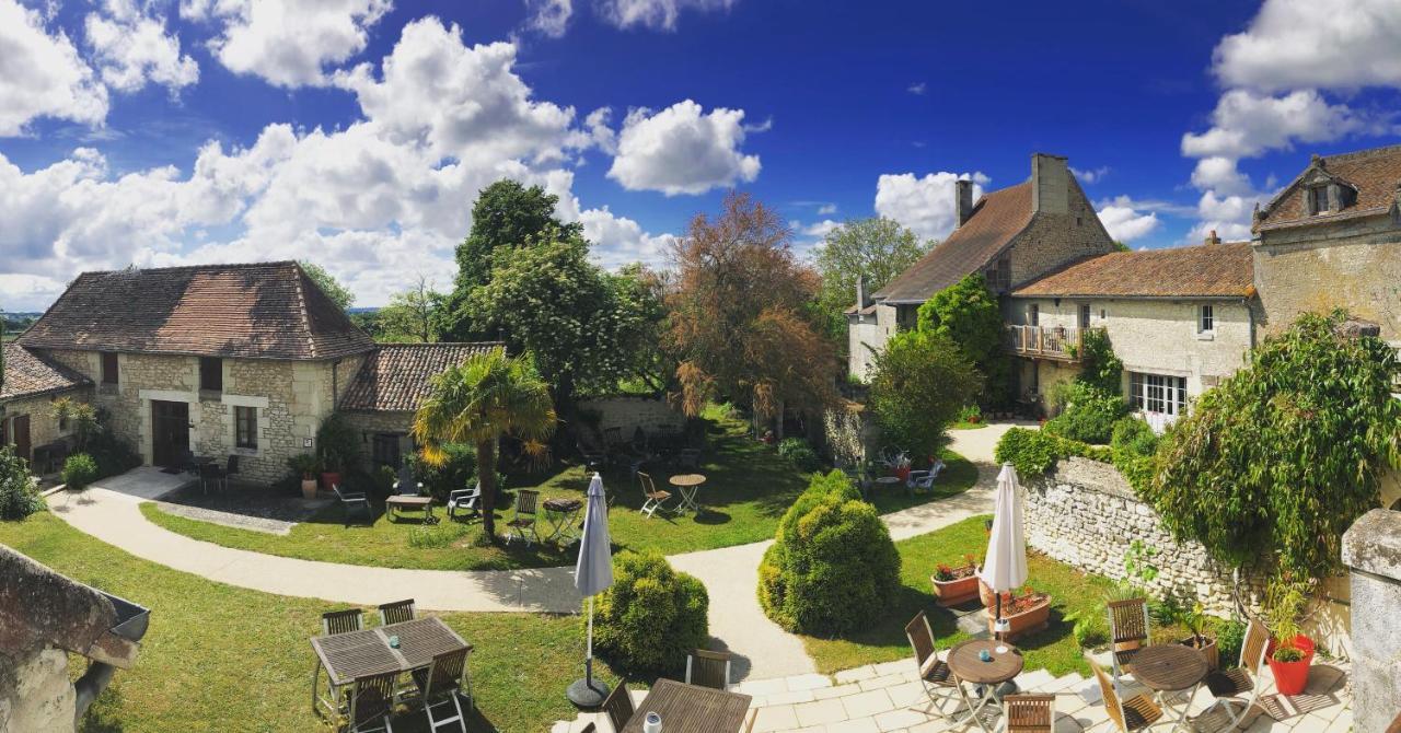 Le Pigeonnier Du Perron Hotel Availles-en-Chatellerault Exterior photo