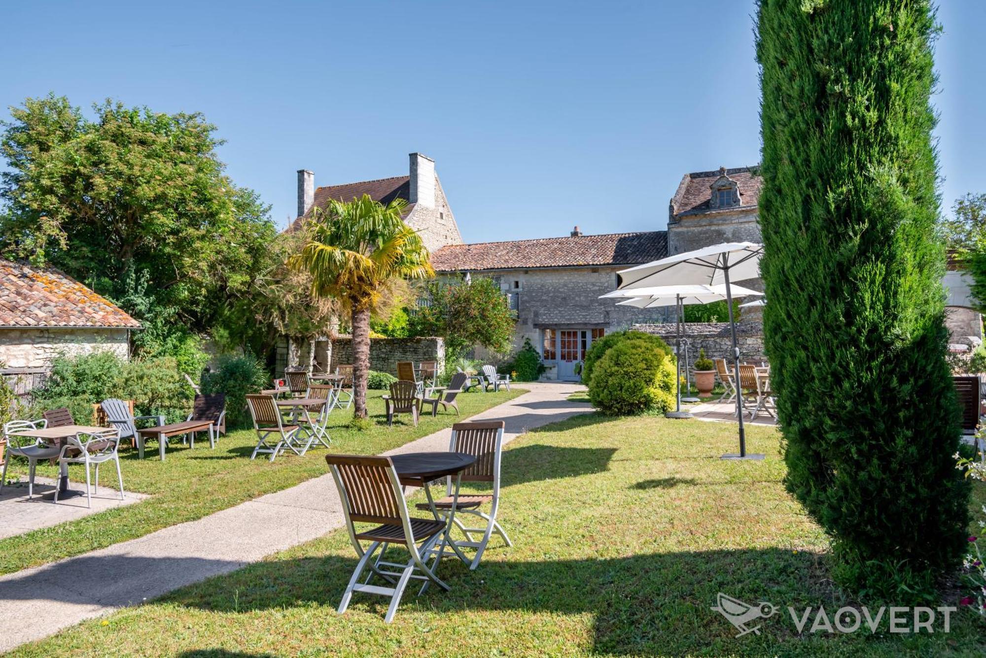 Le Pigeonnier Du Perron Hotel Availles-en-Chatellerault Exterior photo